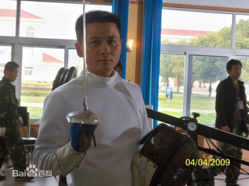 姬晨牧生活照壁纸壁纸