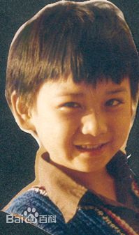 姬晨牧童星时期的性感图片图集