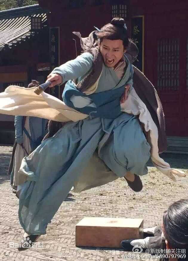 姬晨牧前后照片