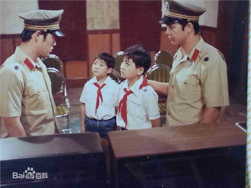 姬晨牧前后照片