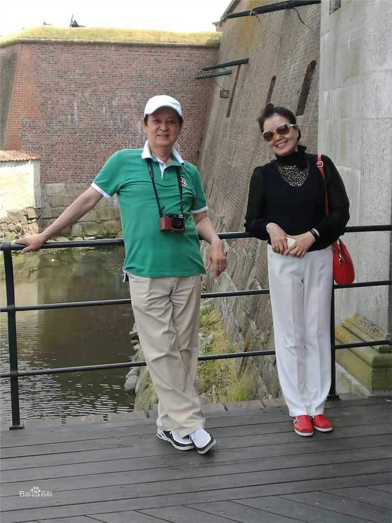 姬麒麟照片前后照片