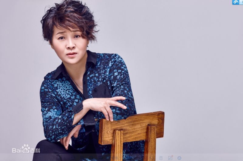 孟秀艺术照壁纸壁纸