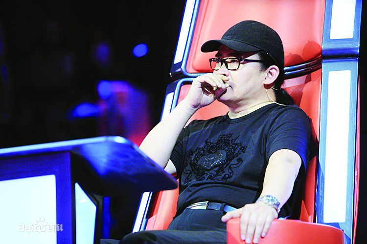 精选刘欢(Liu Huan)在2012年出任《中国好声音》导师中的图册