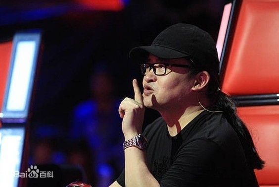 精选刘欢(Liu Huan)在2012年出任《中国好声音》导师中的图册