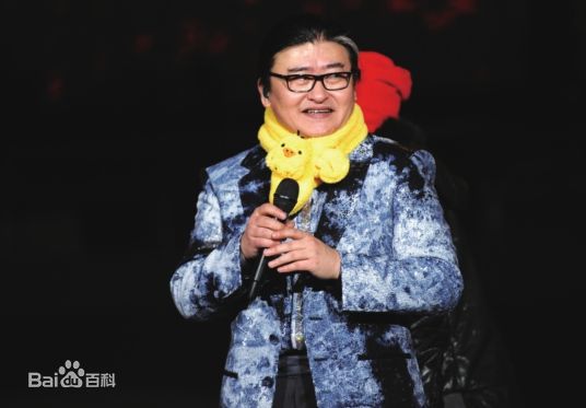 高清刘欢(Liu Huan)在《倾听我们的年代-留欢2012》北京演唱会中的图集