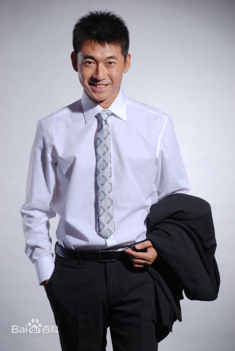 肖聪(Xiao Cong)西装照图册