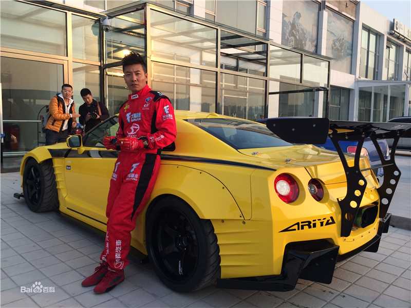 荆浩《爸爸快长大》最新剧照