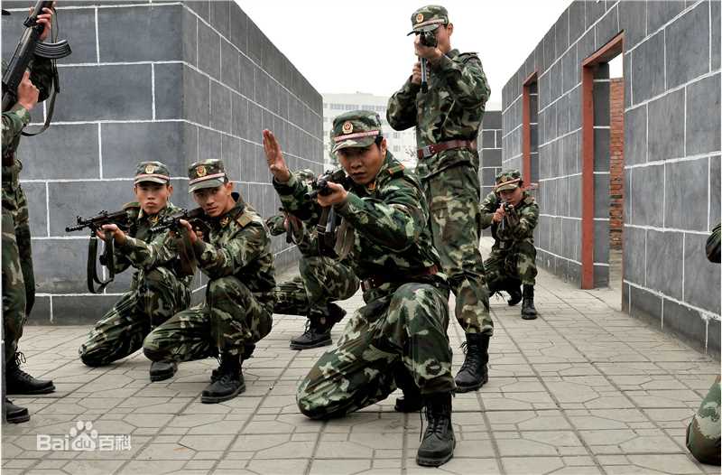 最优质荆浩生活照