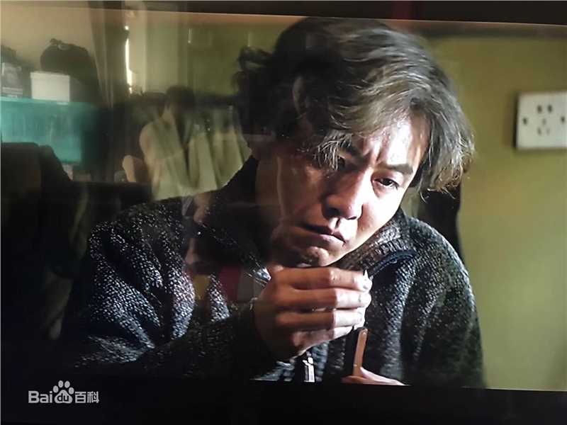 最优质荆浩生活照