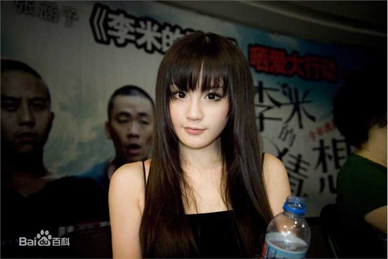 任斯璐(rosechanel)李米的猜想宣传活动壁纸壁纸