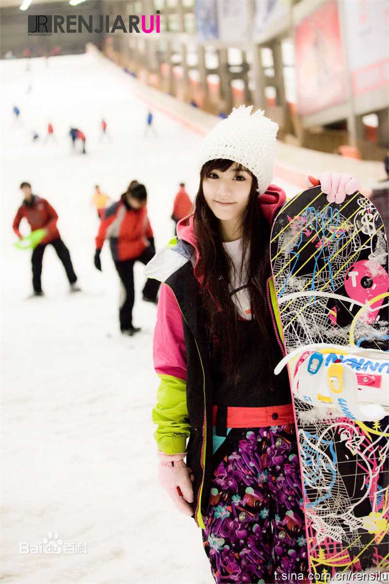 任斯璐(rosechanel)博客图片素颜照相册