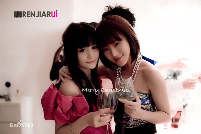 任斯璐(rosechanel)生活照图片图册