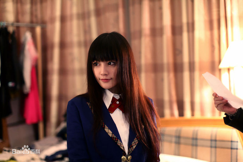 任斯璐(rosechanel)一起来看流星雨花絮壁纸壁纸