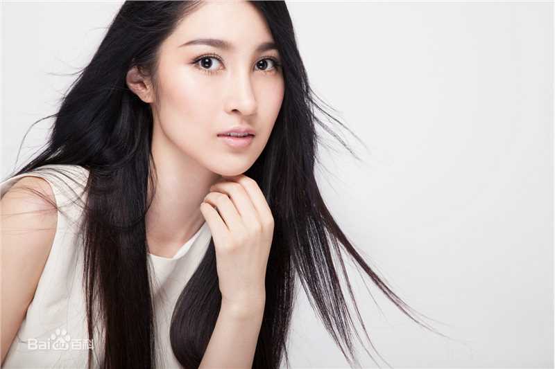 姜雯(coco)精选纯白知性图册