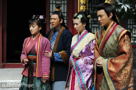 芦 菲(luffie)土地公土地婆图片图册