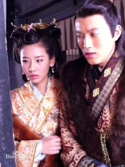 芦 菲(luffie)土地公土地婆图片图册