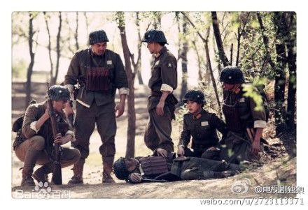 最全芦 菲(luffie)在芦菲《独狼》中的壁纸