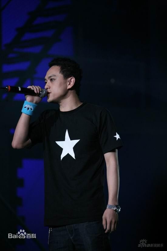 赵英俊前后照片