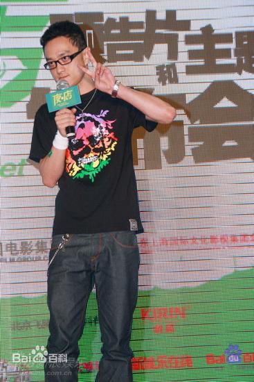 赵英俊在《夜店》宣传活动中的