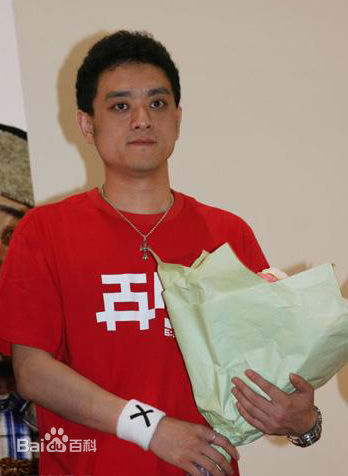 赵英俊在《夜店》宣传活动中的