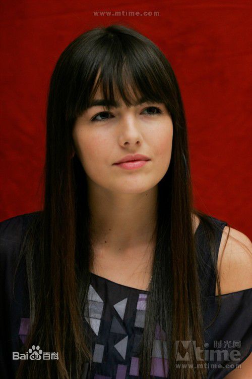 卡米拉·贝勒(Camilla Belle)前后照片