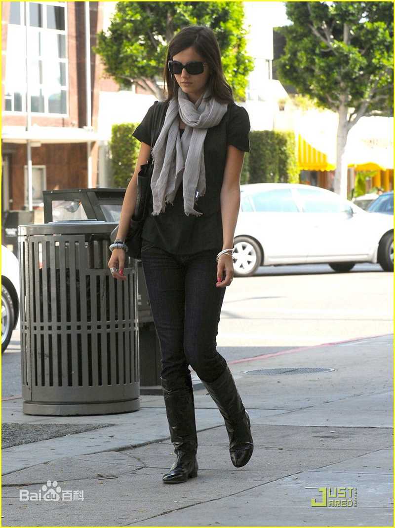 最新卡米拉·贝勒(Camilla Belle)精彩图册2