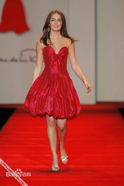 最新卡米拉·贝勒(Camilla Belle)精彩图册2