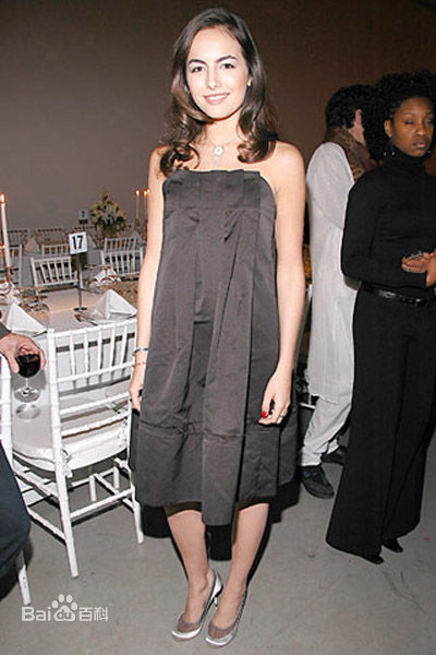 最新卡米拉·贝勒(Camilla Belle)精彩图册2