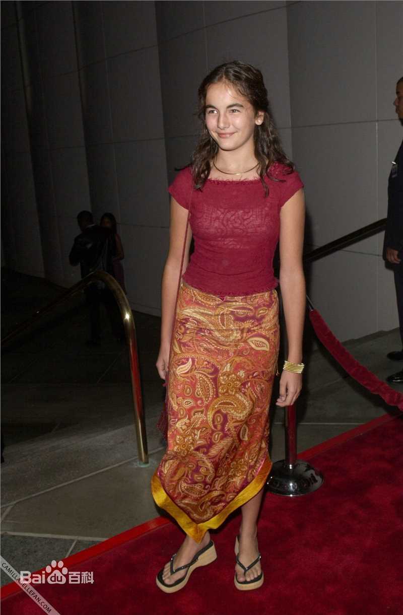 精选卡米拉·贝勒(Camilla Belle)精彩图册1