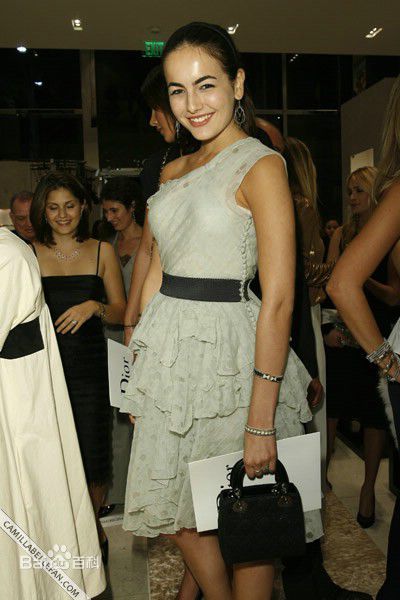 高清卡米拉·贝勒(Camilla Belle)精彩图册2