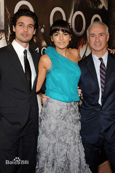 最新卡米拉·贝勒(Camilla Belle)精彩图册1