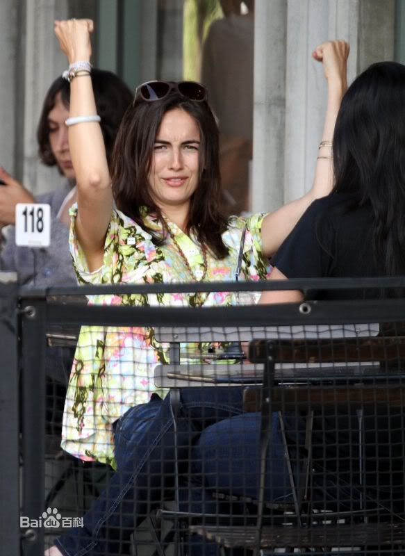 最新卡米拉·贝勒(Camilla Belle)精彩图册1