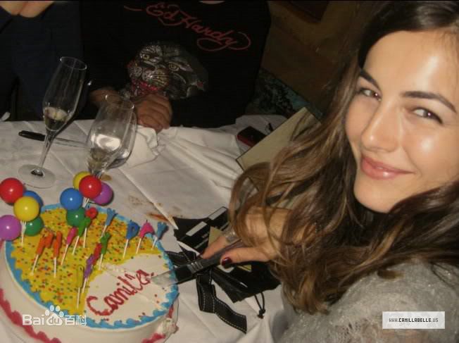 精选卡米拉·贝勒(Camilla Belle)精彩图册3