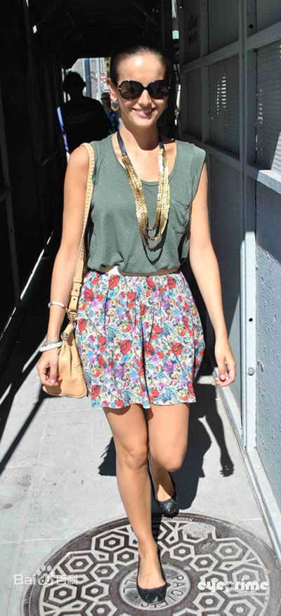 卡米拉·贝勒(Camilla Belle)精彩图册4