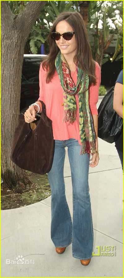 卡米拉·贝勒(Camilla Belle)精彩图册4