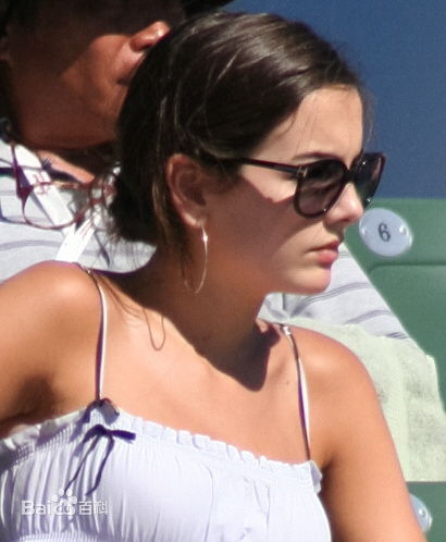 精选卡米拉·贝勒(Camilla Belle)精彩图册2