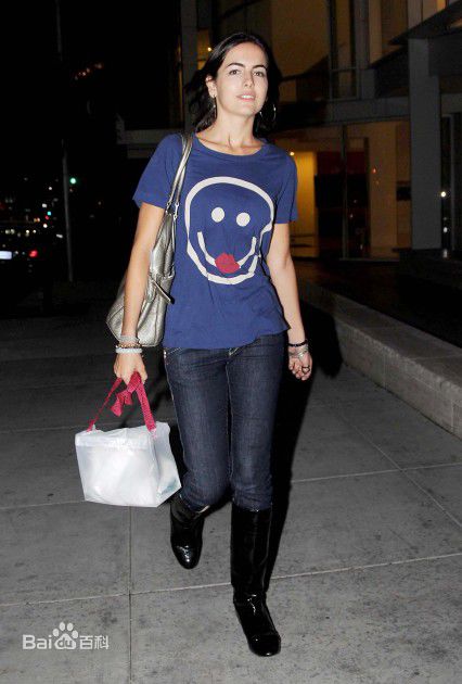 精选卡米拉·贝勒(Camilla Belle)精彩图册2