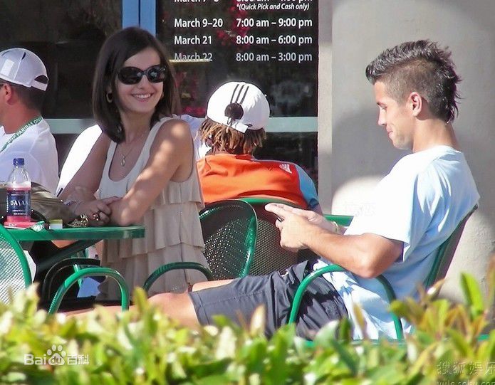 最新卡米拉·贝勒(Camilla Belle)精彩图册3