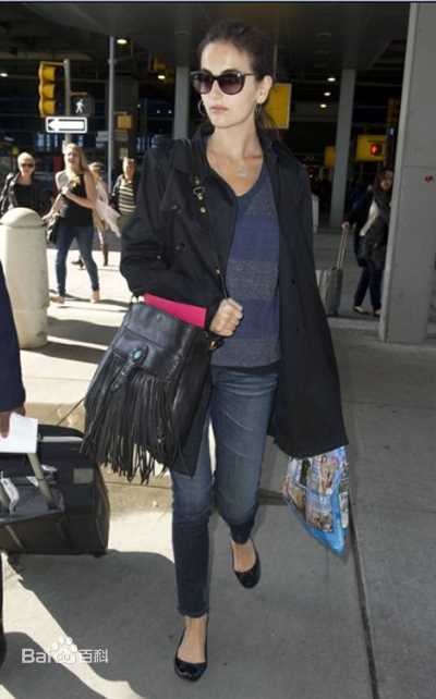 最新卡米拉·贝勒(Camilla Belle)精彩图册3