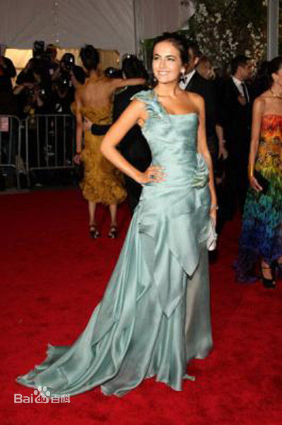 最新卡米拉·贝勒(Camilla Belle)精彩图册3