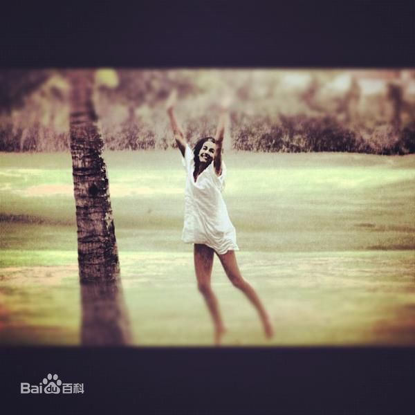 最优质卡米拉·贝勒(Camilla Belle)精彩图册4