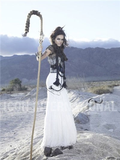 精选卡米拉·贝勒(Camilla Belle)精彩图册3