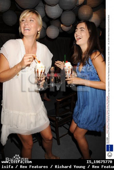 精选卡米拉·贝勒(Camilla Belle)精彩图册3