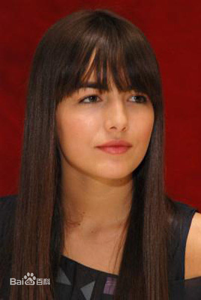 高清卡米拉·贝勒(Camilla Belle)精彩图册1