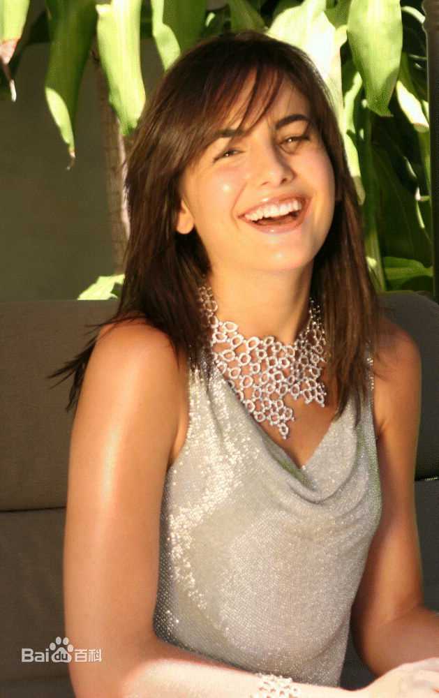高清卡米拉·贝勒(Camilla Belle)精彩图册1