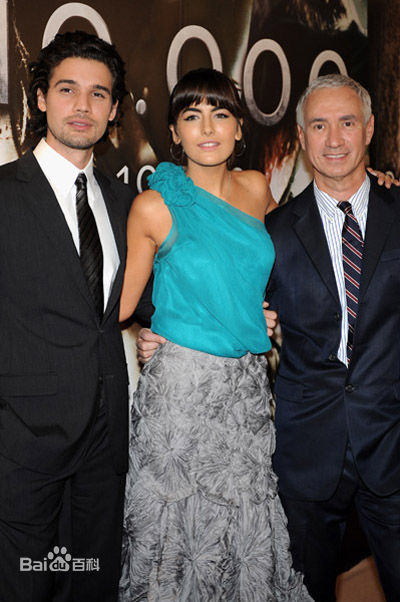 精选卡米拉·贝勒(Camilla Belle)精彩图册4