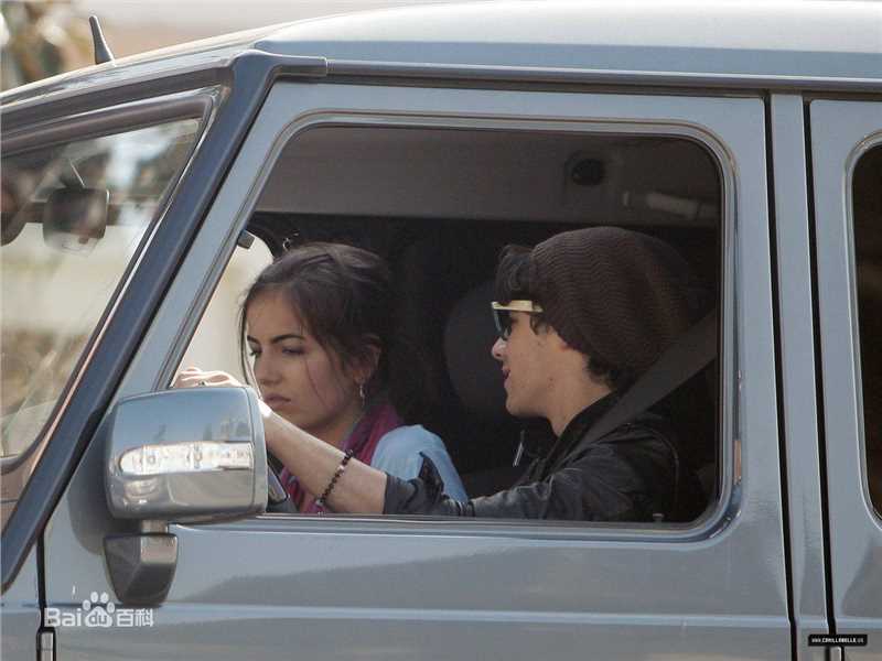 精选卡米拉·贝勒(Camilla Belle)精彩图册4