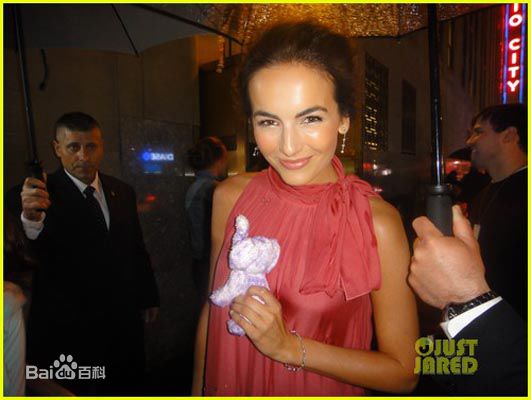 精选卡米拉·贝勒(Camilla Belle)精彩图册4