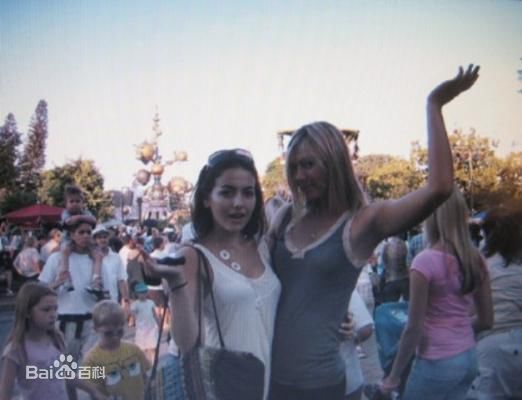 最新卡米拉·贝勒(Camilla Belle)精彩图册2