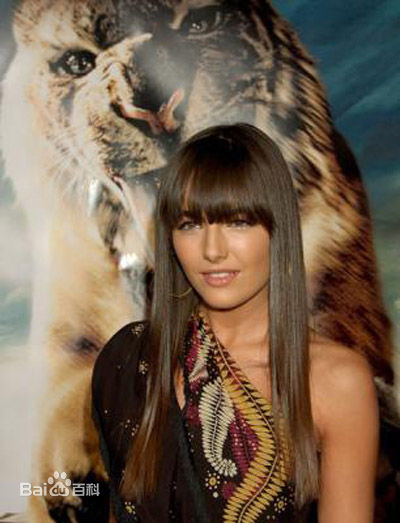 高清卡米拉·贝勒(Camilla Belle)精彩图册1